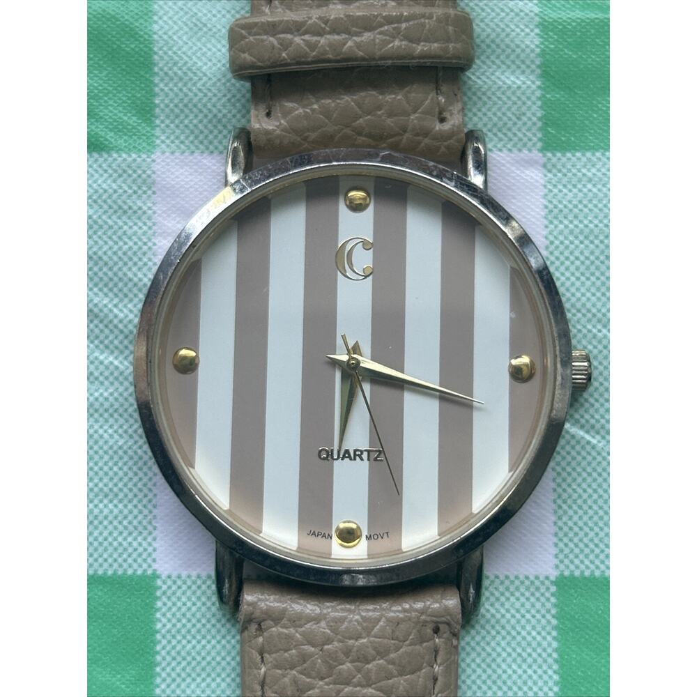 Charming Charlie Beige And White Dial Women’s Quartz Watch